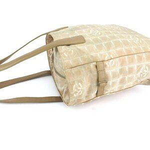 CHANEL Tote Bag Beige Silver Women A15825 Authentic secondhand